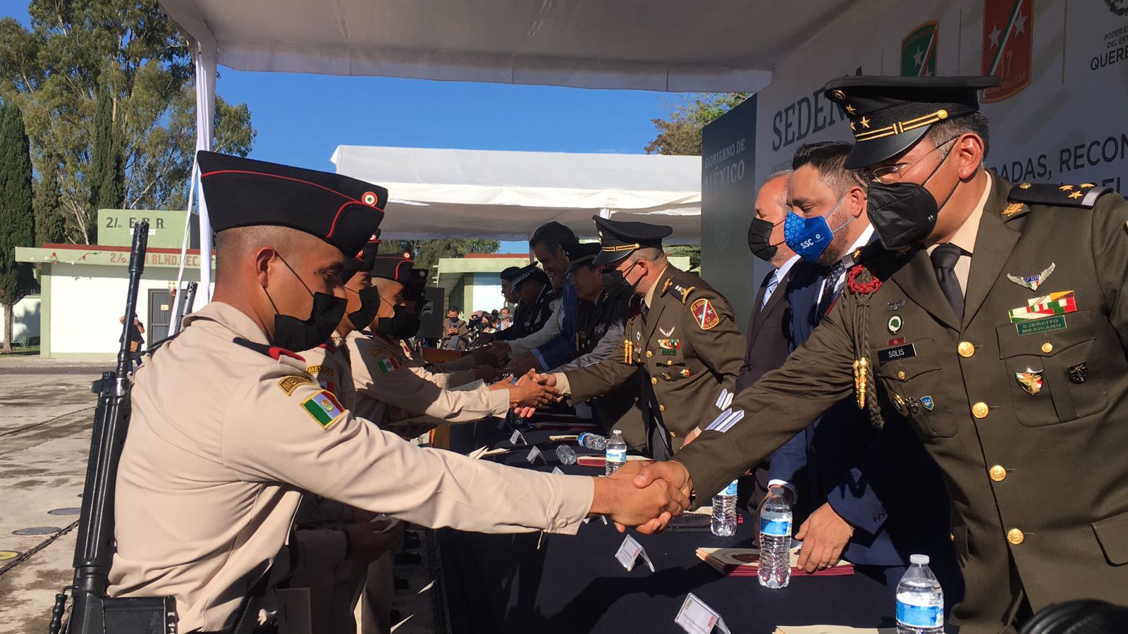 Se gradúan 95 soldados del Servicio Militar Nacional (SMN) en Querétaro.