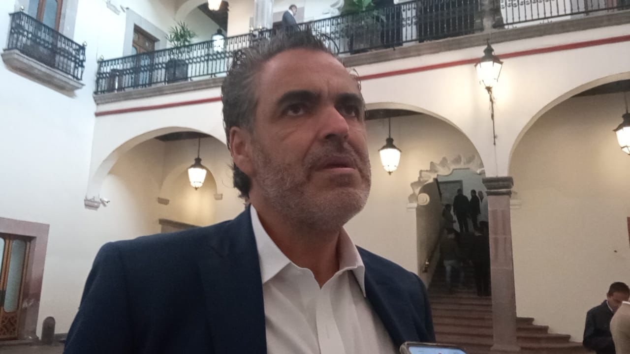 Gobierno pone en marcha plan de austeridad para ahorrar 23mdp cada año.