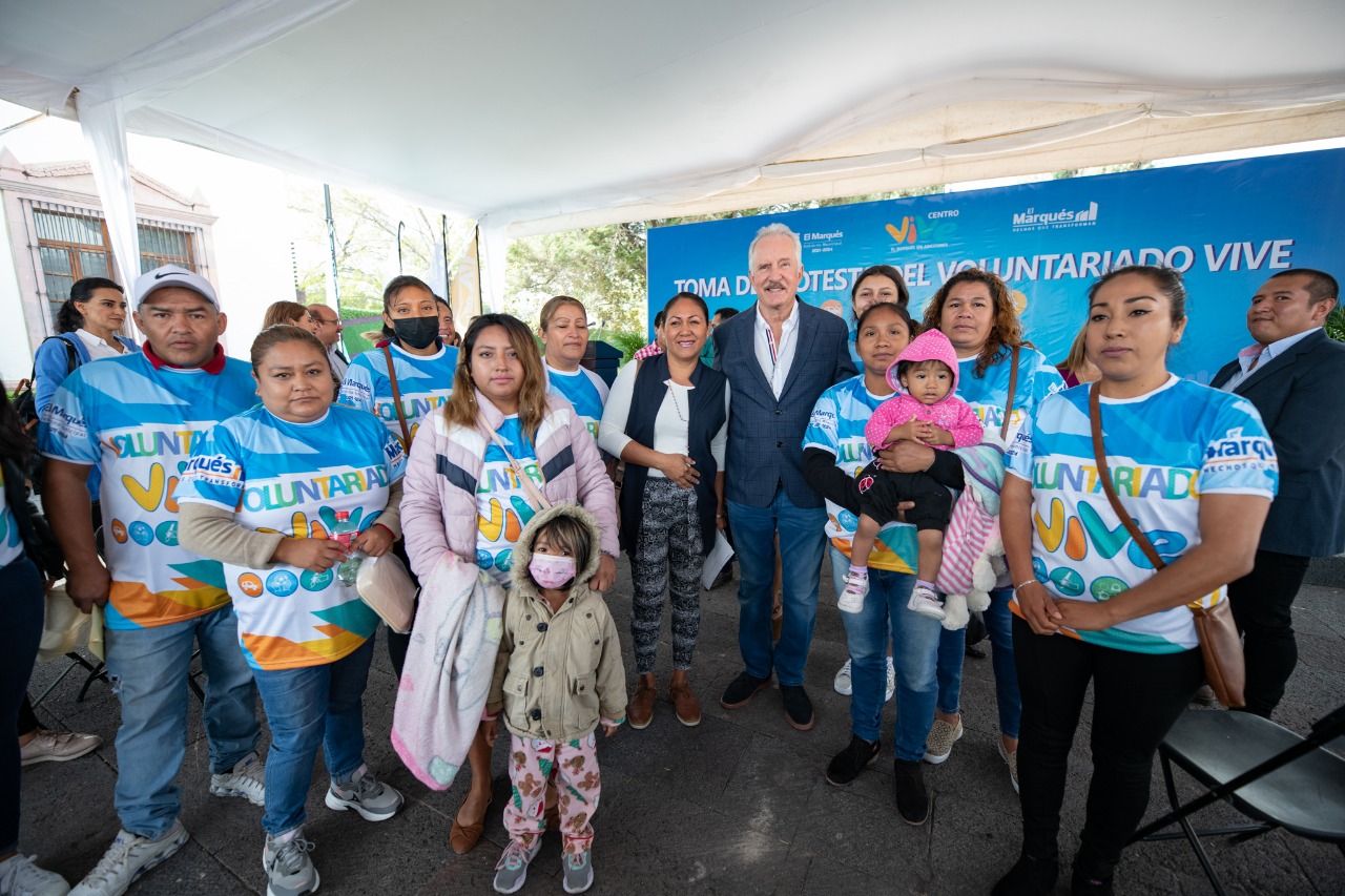 Enrique Vega toma protesta al “Voluntariado Vive”, para la reconstrucción del tejido social en El Marqués