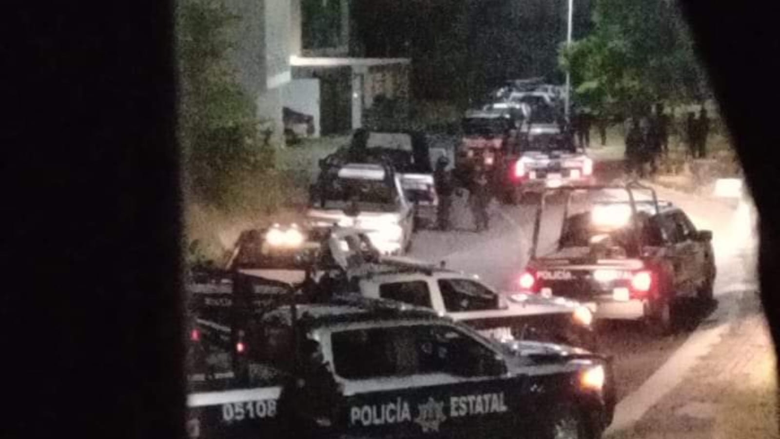 Catean domicilios en Villas de Juriquilla y Villas de Santiago tras balacera en Ciudad del Sol