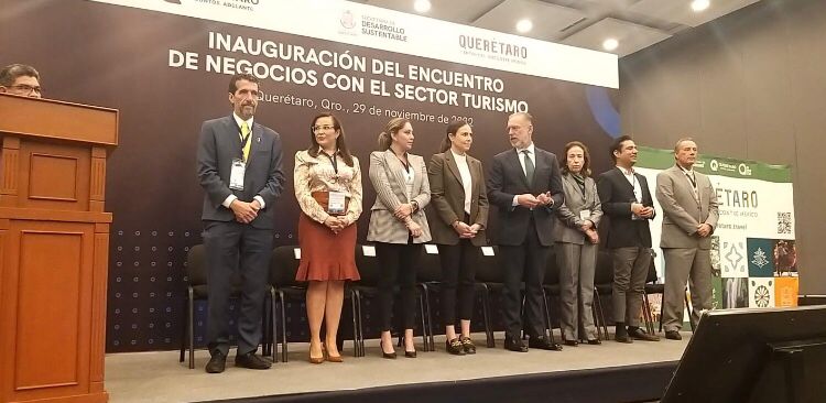 Inauguran Encuentro de Negocios con el Sector Turismo en el Querétaro Centro de Congresos.