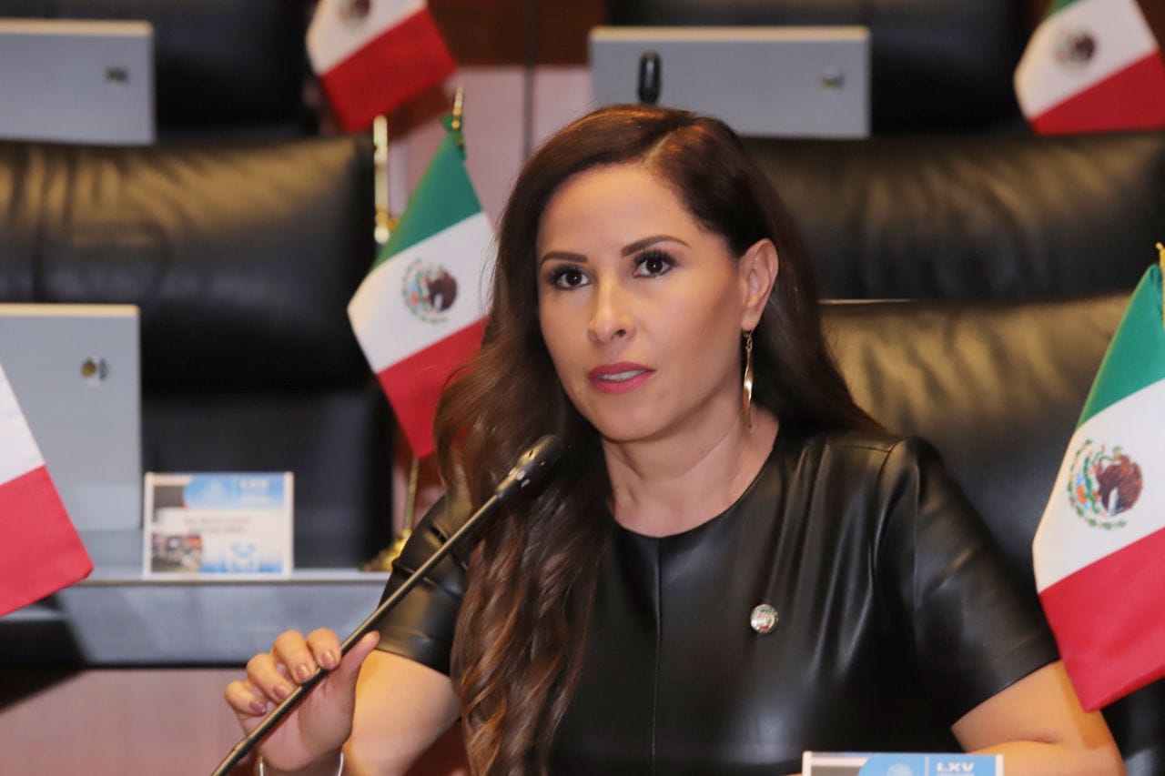 Aplaude senadora queretana ampliación de vacaciones