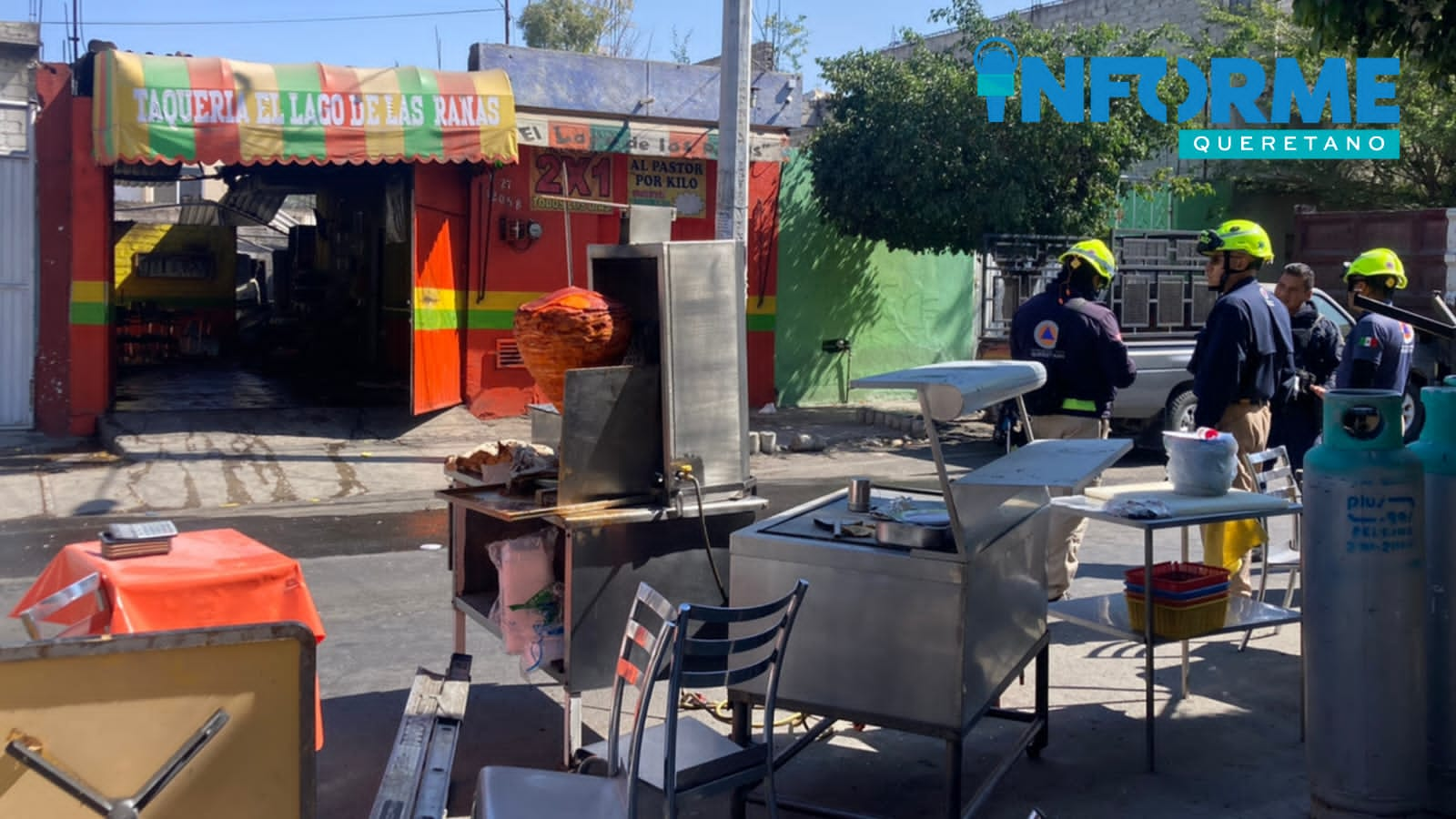 Arde taquería en Lomas de Casa Blanca