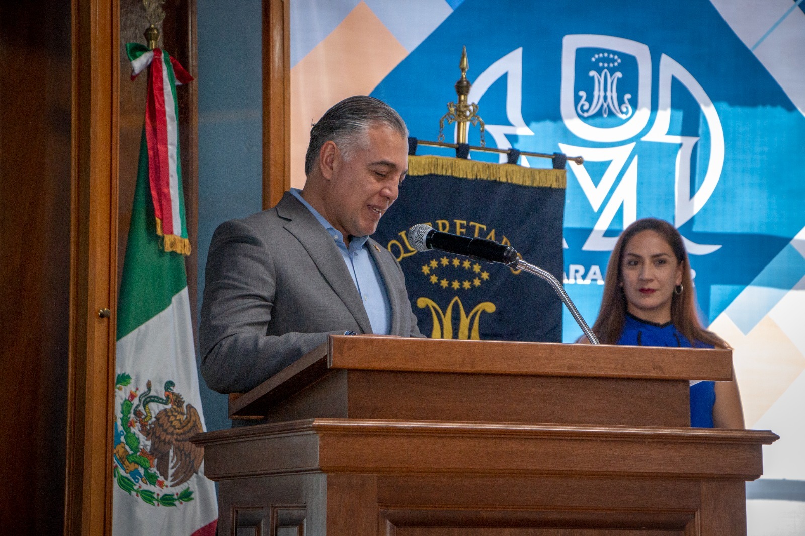 Suscribe SSPMQ convenio de colaboración con la Universidad Marista de Querétaro