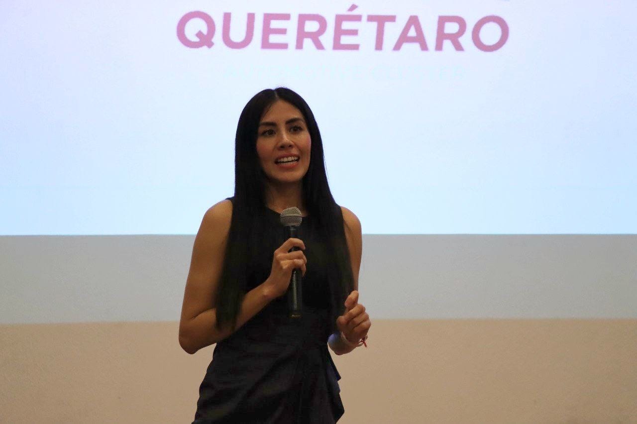 Participa Liliana San Martín en Encuentro de Directivos del Clúster Automotriz