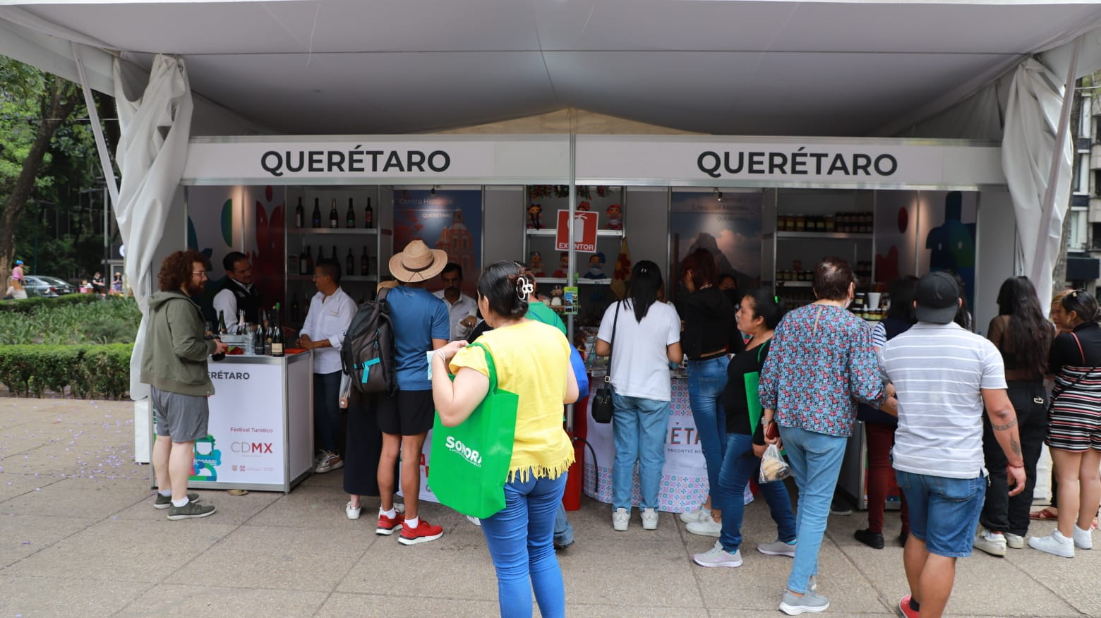 Expone Querétaro su riqueza turística, cultural y gastronómica en Paseo de la Reforma