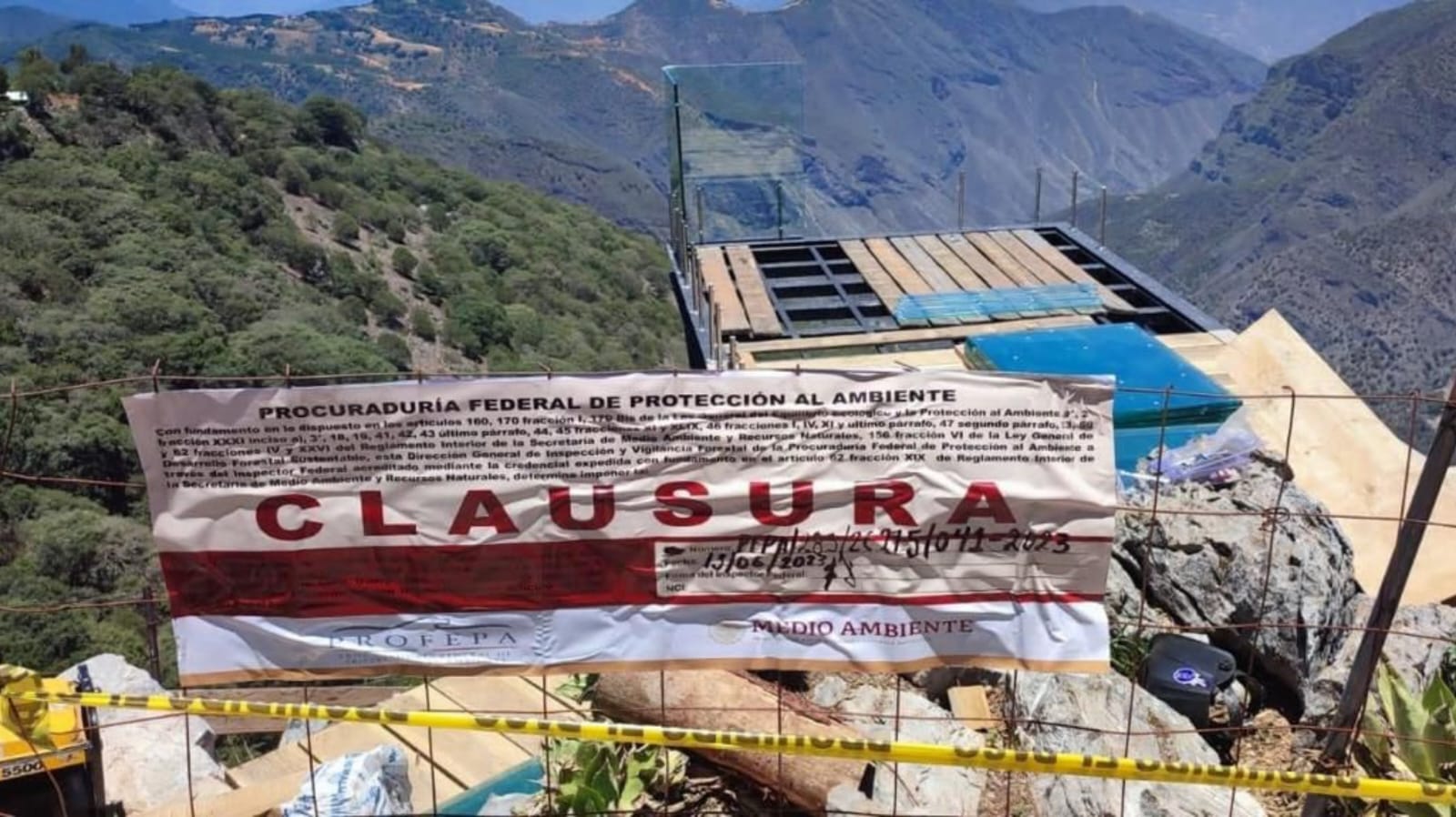 Aún sin fecha para reabrir el mirador de cristal en Pinal de Amoles