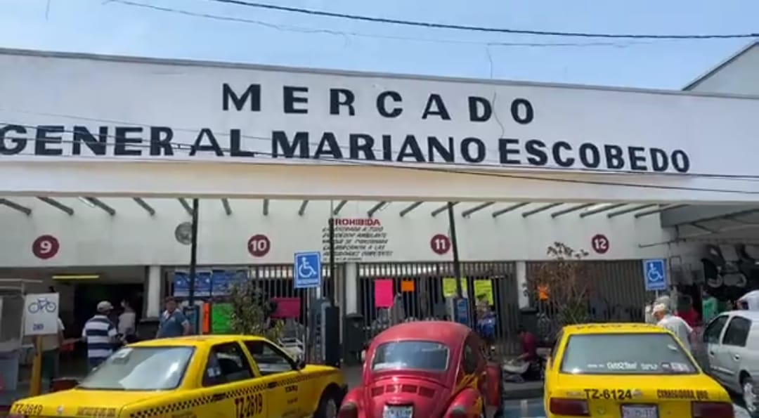 Arreglarán goteras en el mercado Escobedo