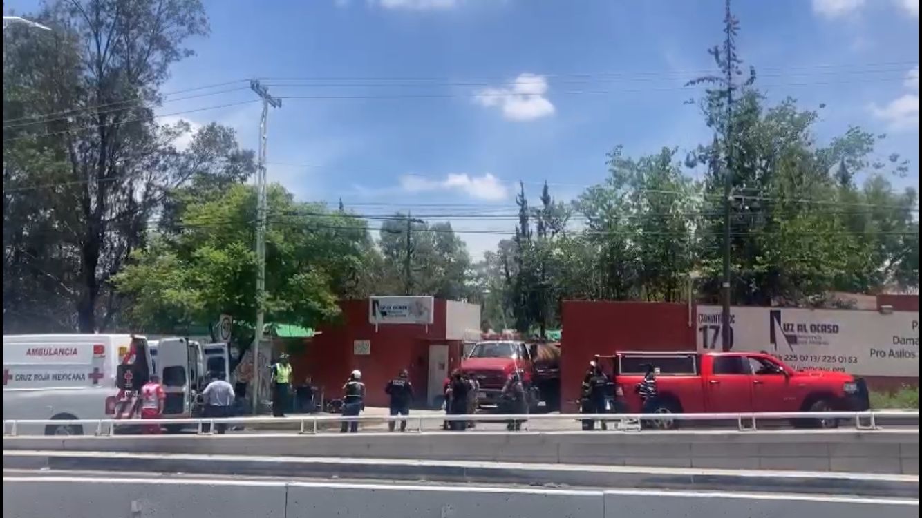 Grave aún un adulto mayor tras el incendio en el Asilo “La Luz del Ocaso” en Corregidora