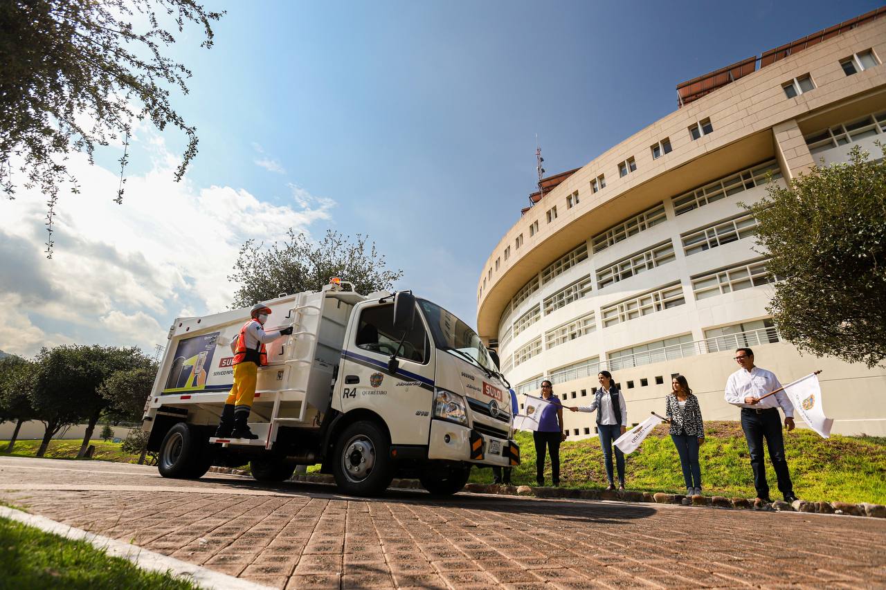 <em>En Querétaro, el primer vehículo híbrido para recolección de basura</em>