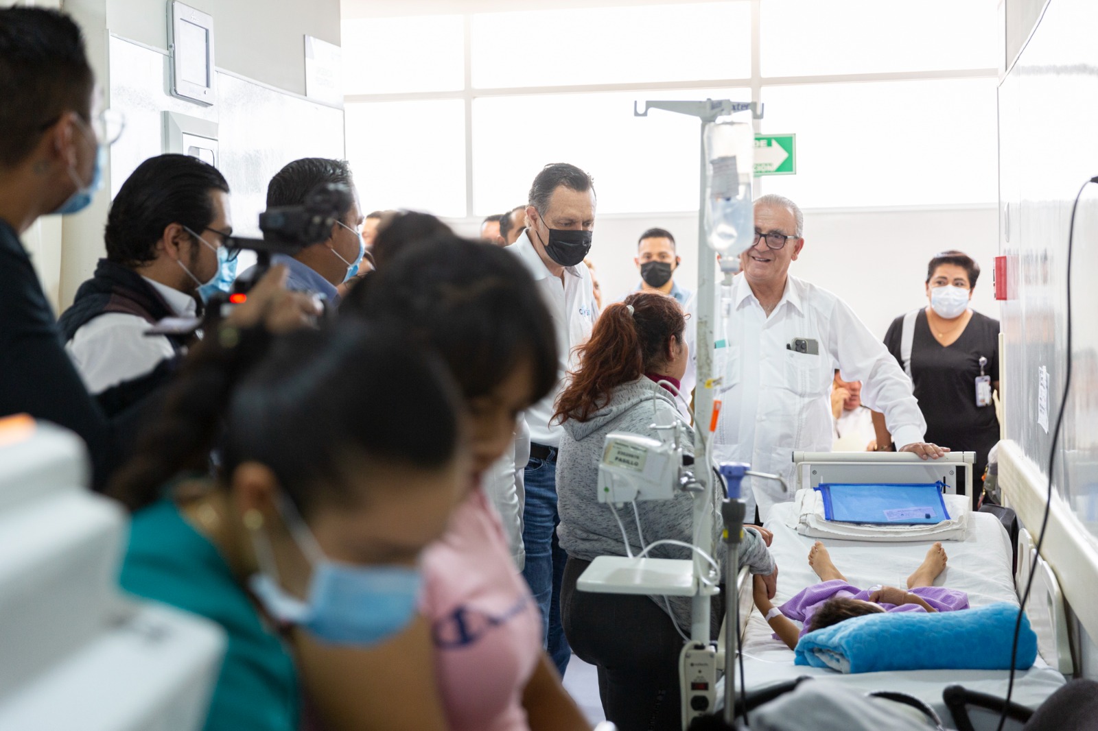 Entregan remodelación del Hospital de Especialidades del Niño y la Mujer