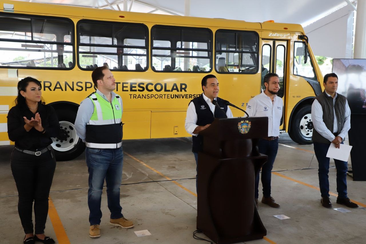 <em>Trabajamos para que niñas, niños y jóvenes tengan las mejores condiciones en sus escuelas: Luis Nava</em>