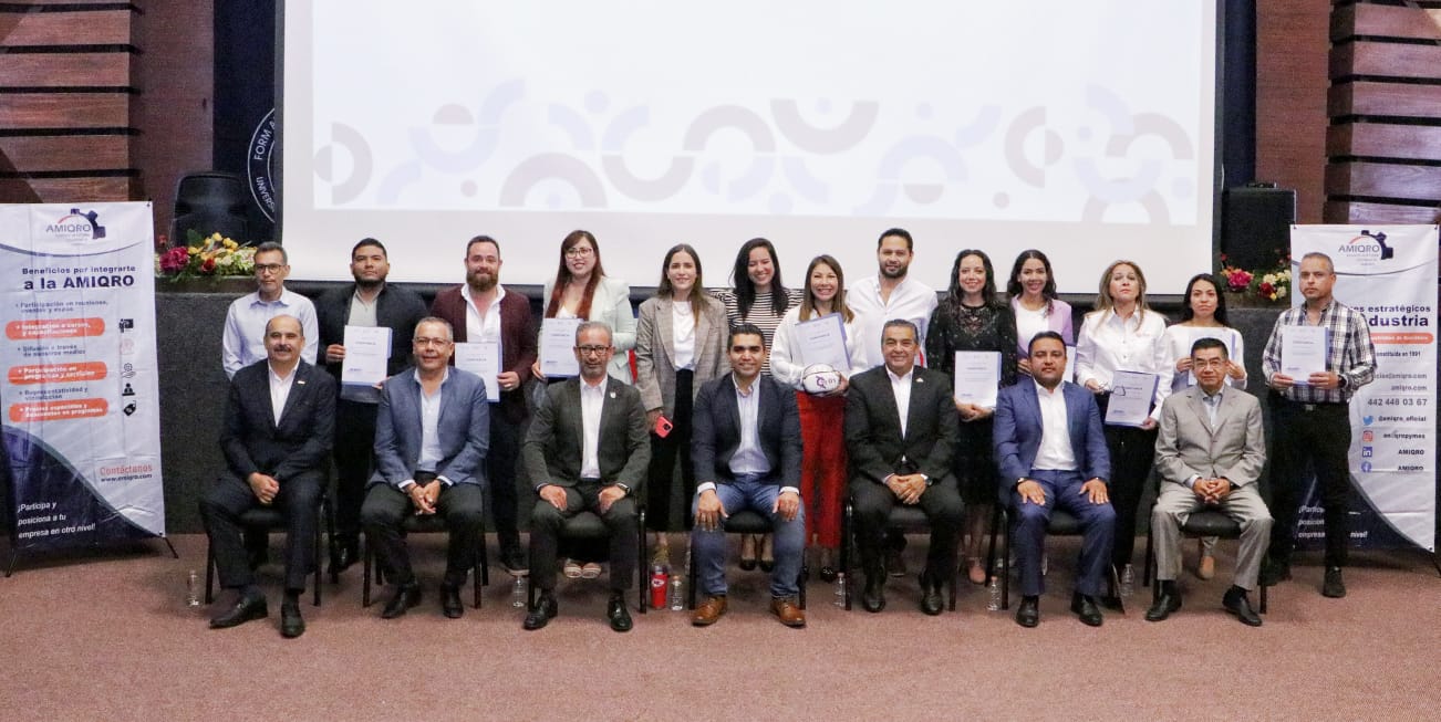 La AMIQRO y la UPQ concluyen formación a empresarios de la industria de Querétaro