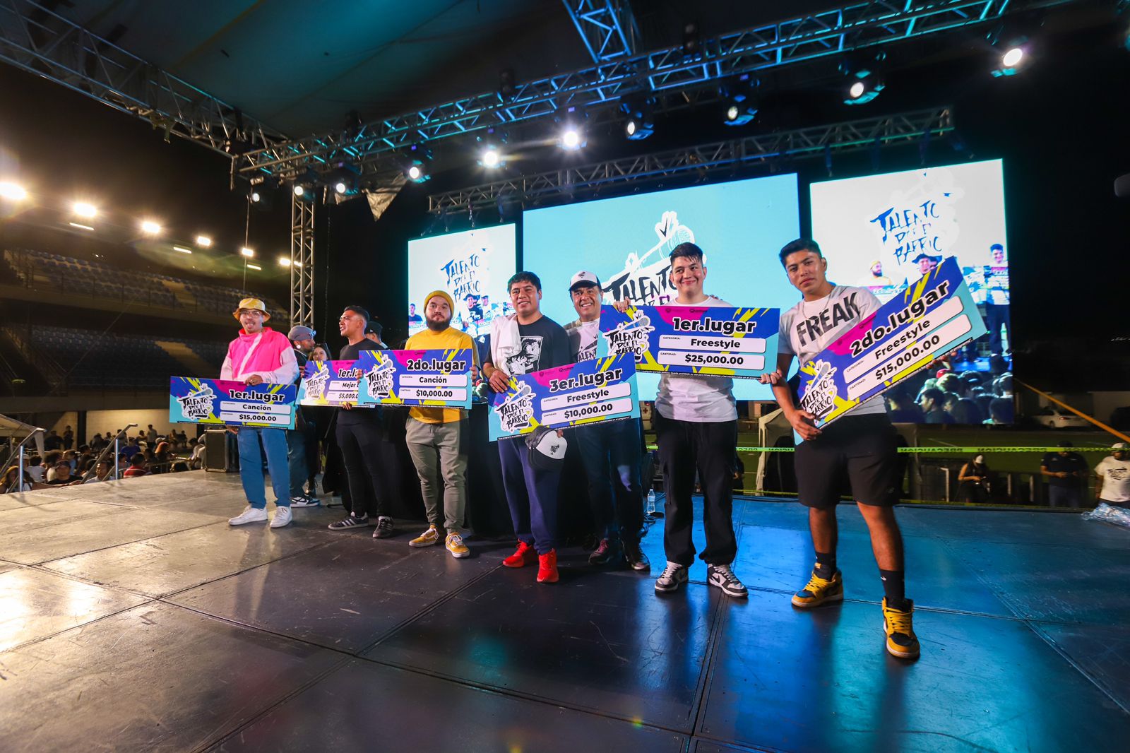 Encabeza Luis Nava la gran final de Talento por el Barrio