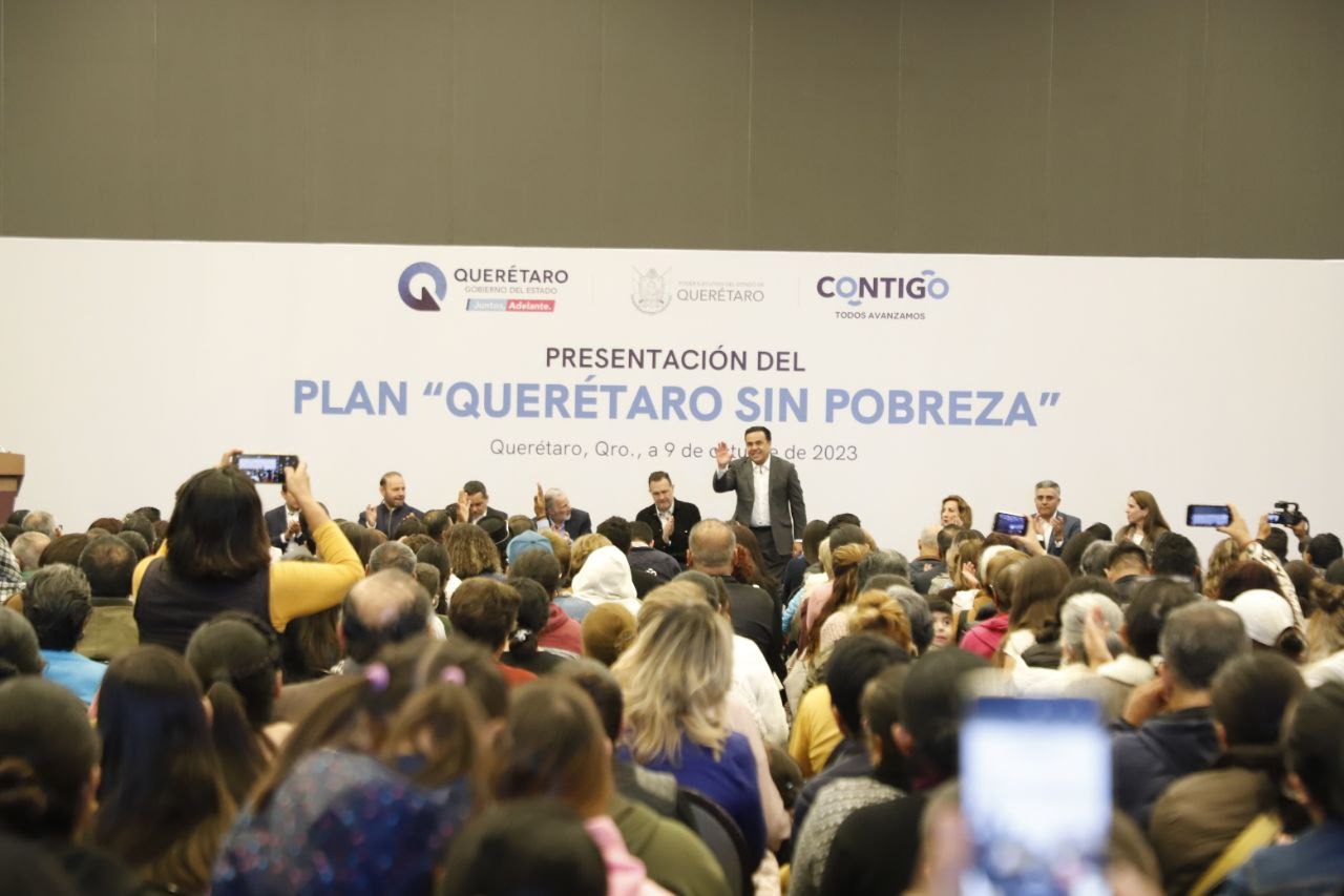 Asiste Luis Nava a la presentación del plan “Querétaro Sin Pobreza”