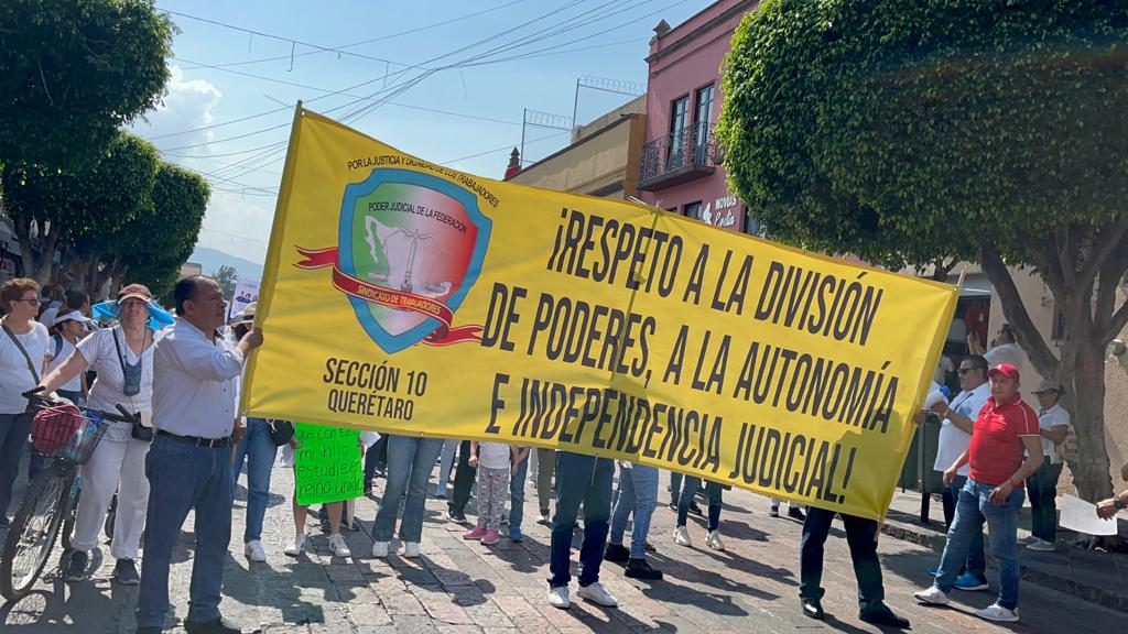 Se suman trabajadores del Poder Judicial de Querétaro a manifestación nacional