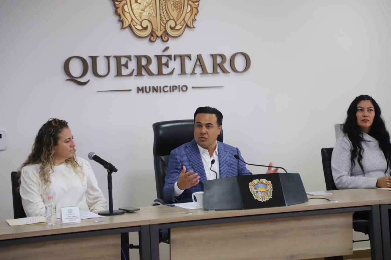 Querétaro, entre los 12 municipios del país con acciones de prevención y atención psicológica: Luis Nava