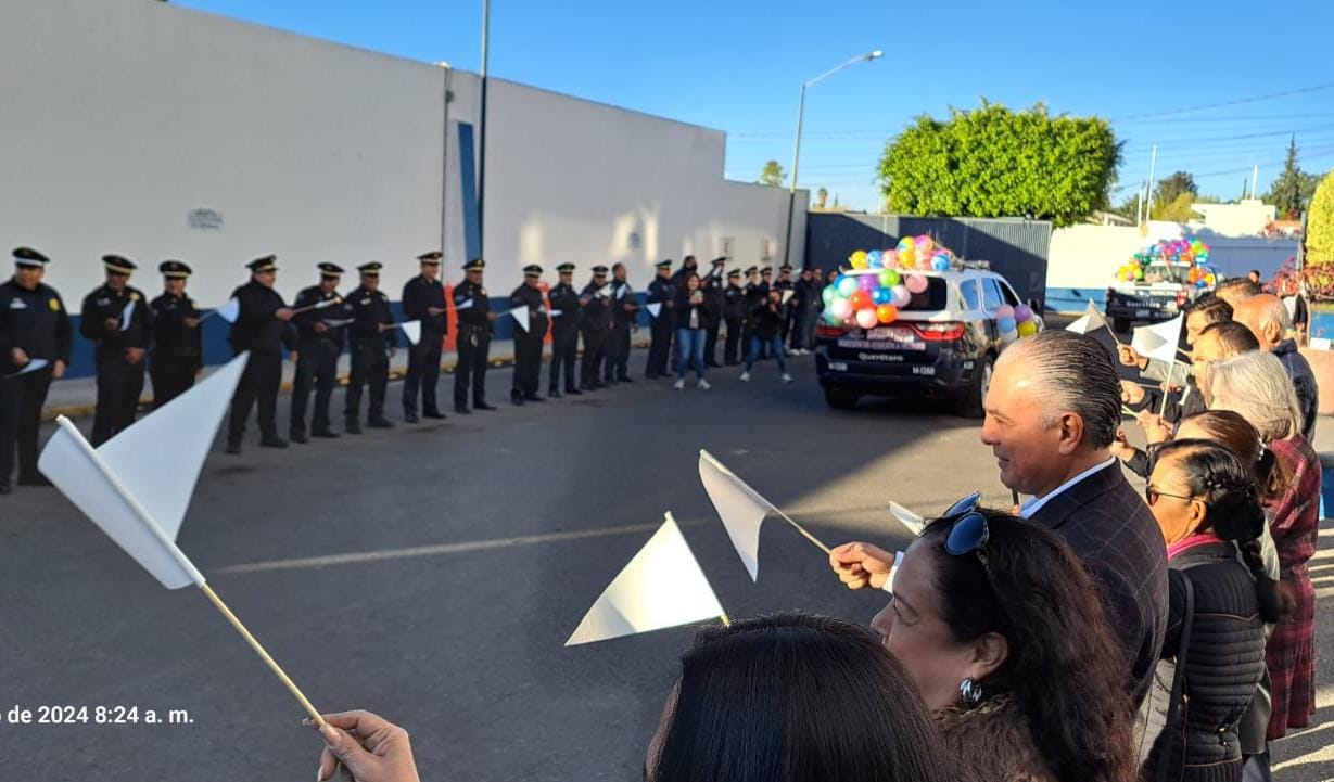 Llevan los Reyes Magos de la SSPMQ felicidad a niños de Sta. Rosa Jáuregui