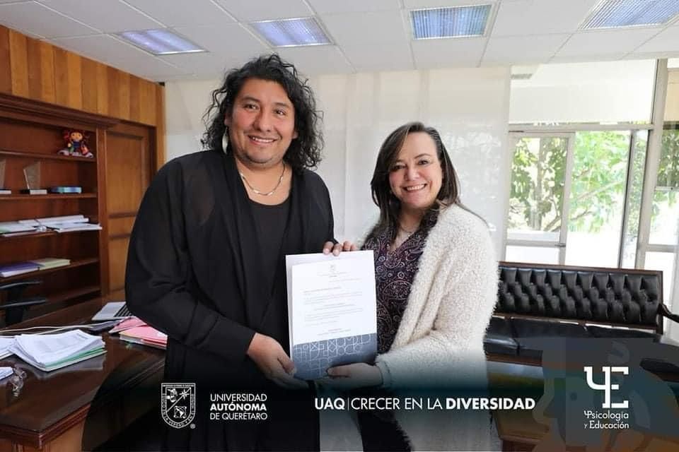 La UAQ entregó el primer nombramiento institucional #NoBinario.