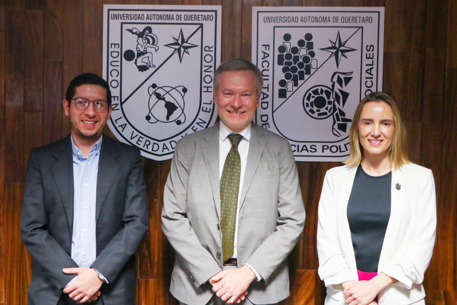 Imparte embajador de la Unión Europea conferencia “Pacto Verde”, en la UAQ