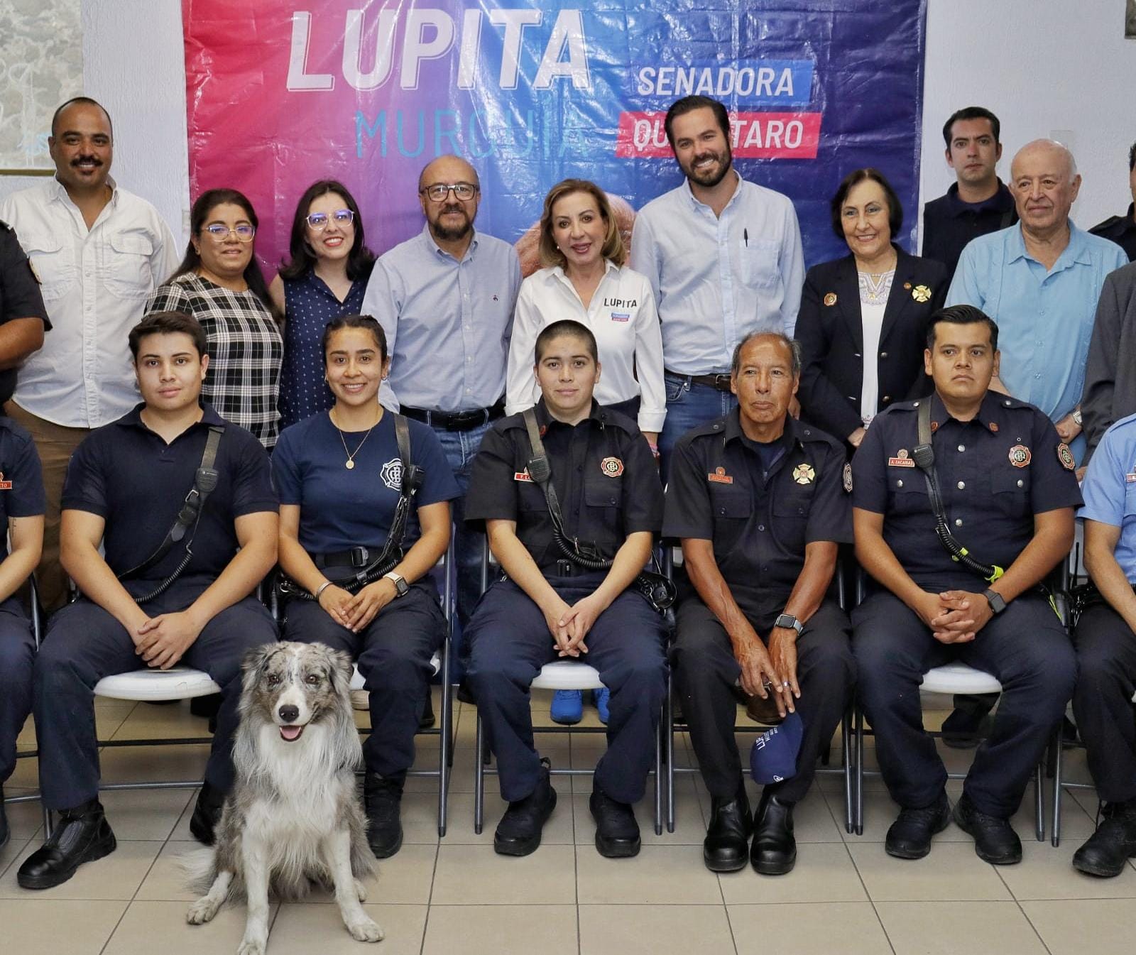 Se reúne Lupita Murguía con el H. Cuerpo de Bomberos de Querétaro