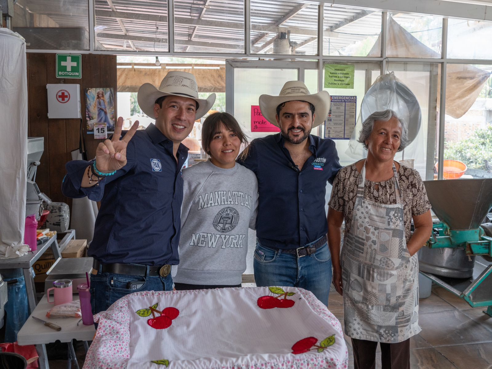 Realiza Rodrigo Monsalvo recorrido por La Cañada