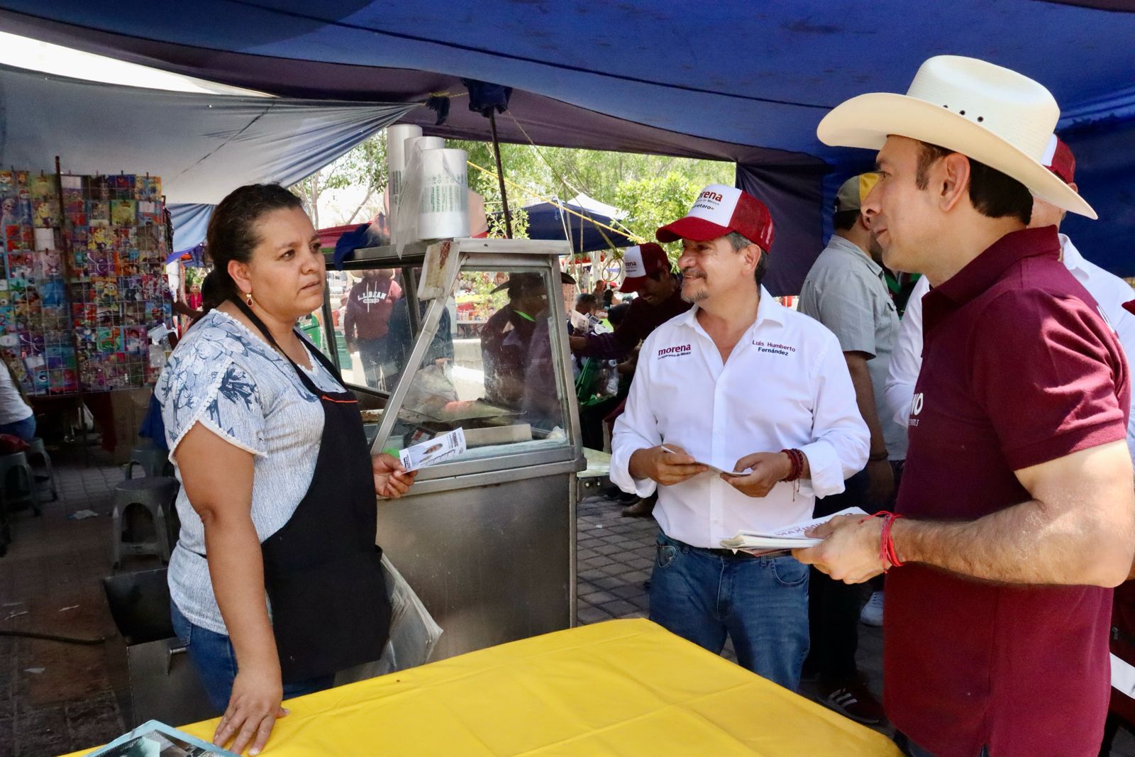 HABITANTES Y COMERCIANTES DE JURICA PUEBLO AVALAN Y DAN SU APOYO A HUMBERTO FERNÁNDEZ