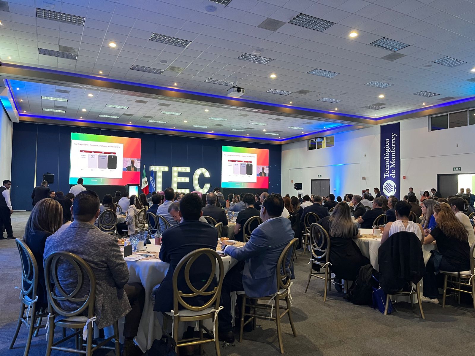 Infraestructura tecnológica, el reto para Querétaro en smartshoring, advierten especialistas en TEC Business Summit 2024