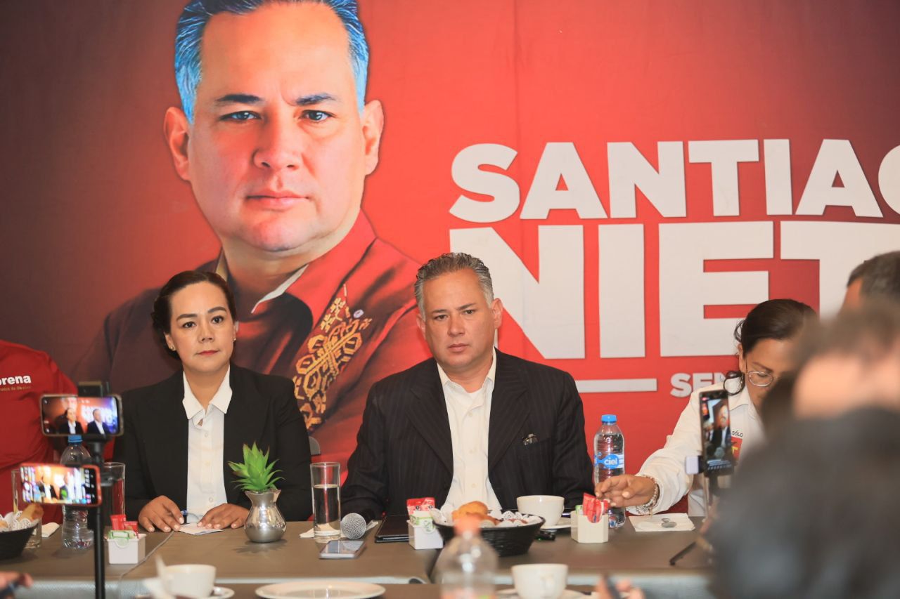 Presenta Santiago Nieto Castillo propuestas para la niñez.