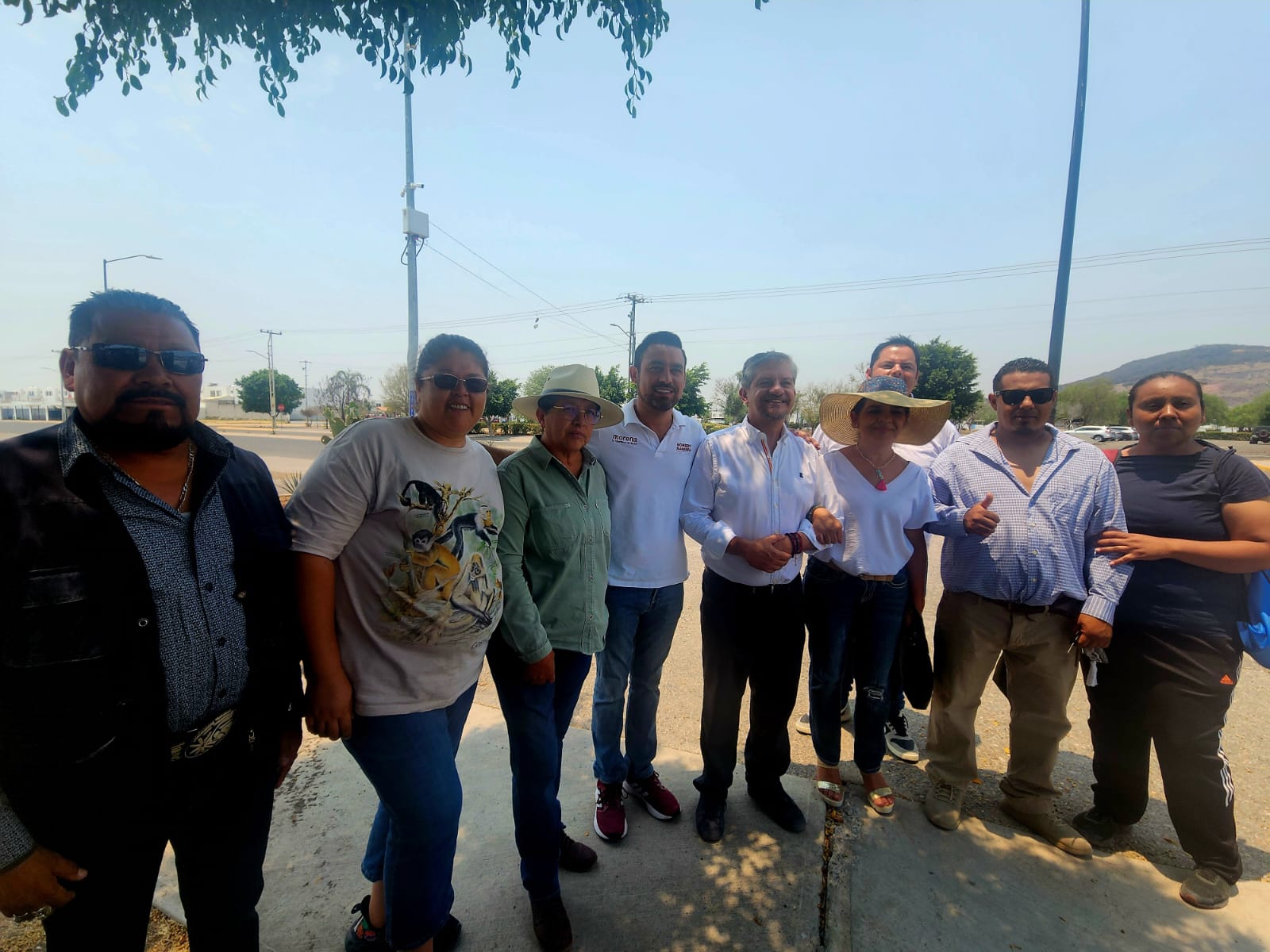 COADYUVARÁ LUIS HUMBERTO FERNÁNDEZ PARA QUE VECINOS DE VIÑEDOS CUENTEN CON AGUA LIMPIA