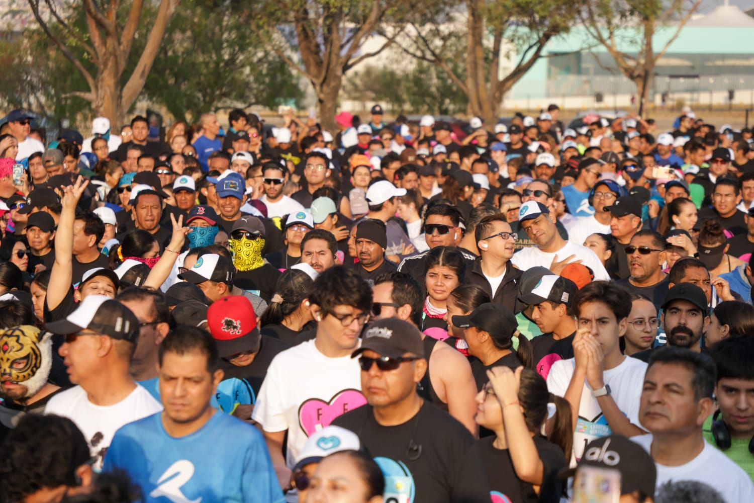 Encabeza Felifer la carrera “Bien Felipe”