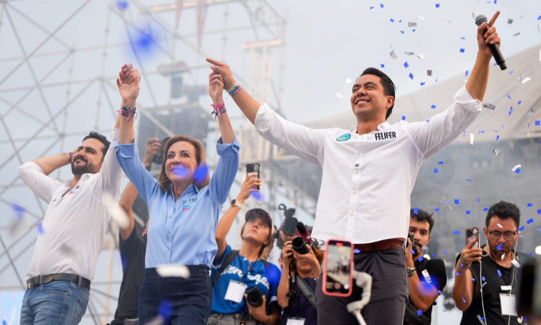  Gran Cierre de Campaña de Lupita Murguía, Felifer Macías y Agustín Dorantes 