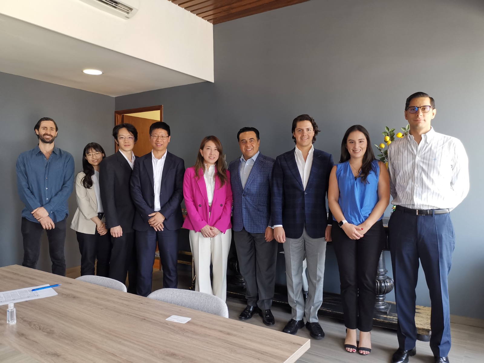 Municipio de Querétaro recibe a representantes de la empresa taiwanesa Foxconn