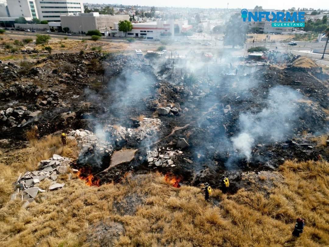 Sofocan Incendio en Baldío de Centro Sur