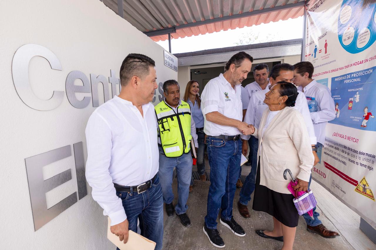 Entrega Gobernador segunda etapa del Camino El Portugués – Agua Fría en Peñamiller