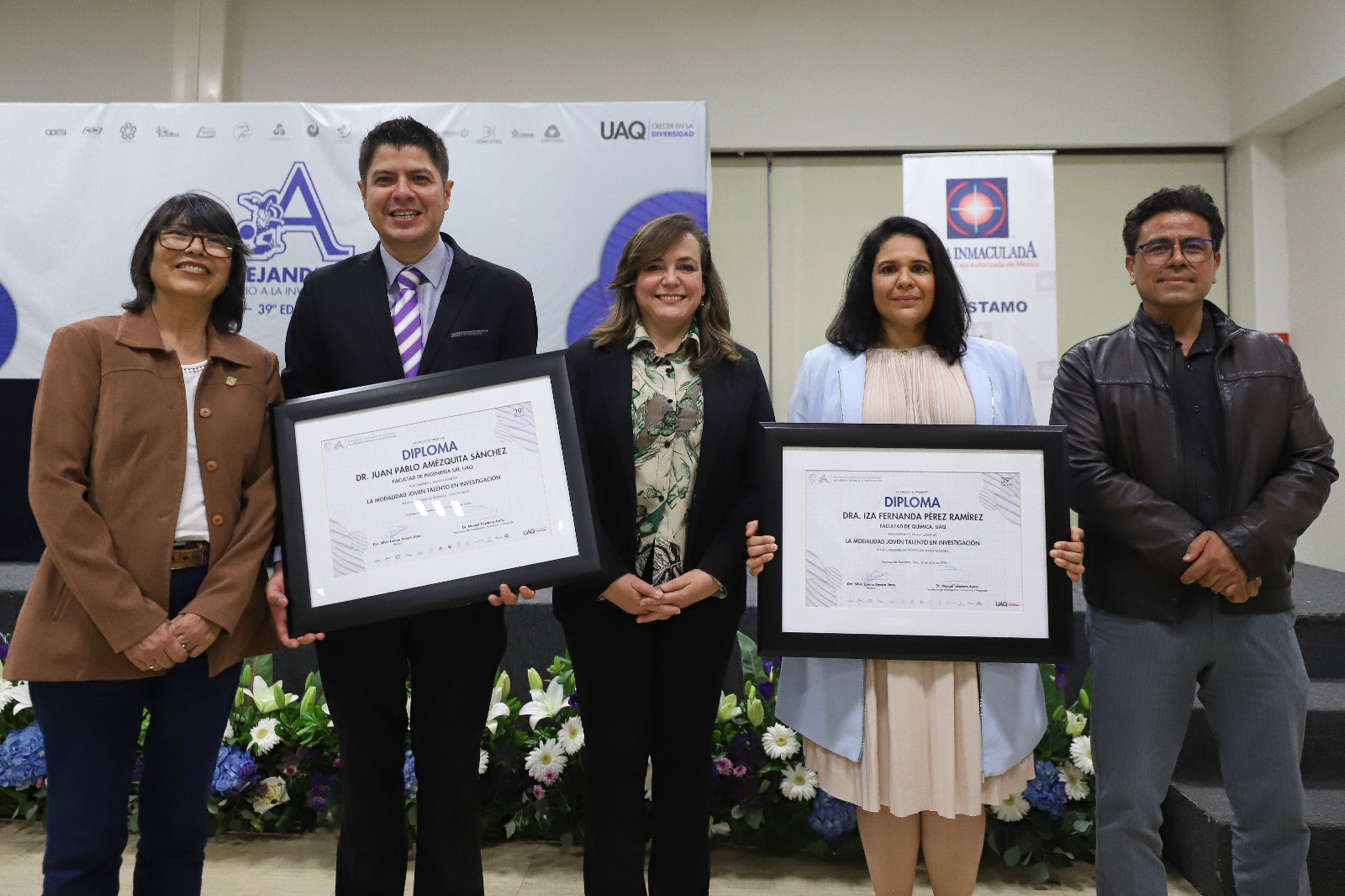 Reconoce UAQ a investigadores con el Premio Alejandrina