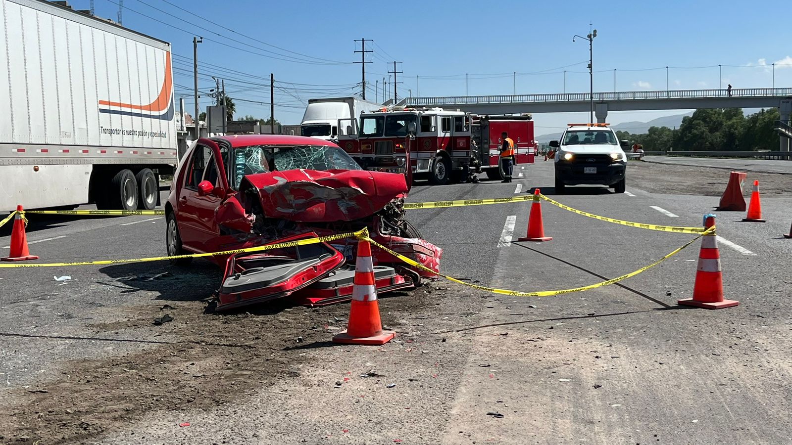 Una mujer muerta y cuatro lesionados el saldo de un choque en la carretera Querétaro – San Luis Potosí