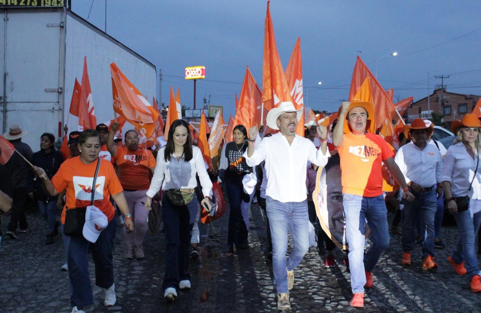 Denuncian falta de pago de Pepe Gaytán candidato de MC a la alcaldía de Tequisquiapan