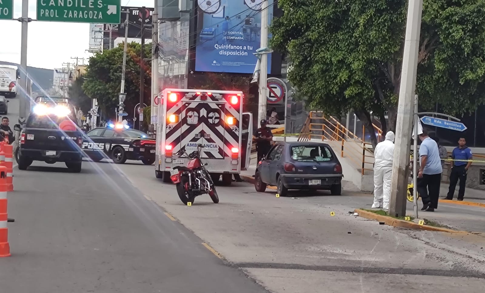 Muere motociclista tras sufrir un fuerte choque en Paseo Constituyentes