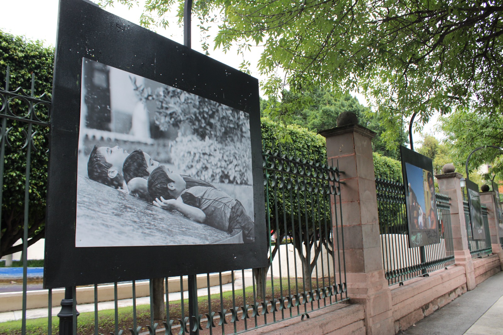 Llega a la Galería Perímetro Alameda exposición “Reflejos Urbanos” Reimaginar identidades en Querétaro