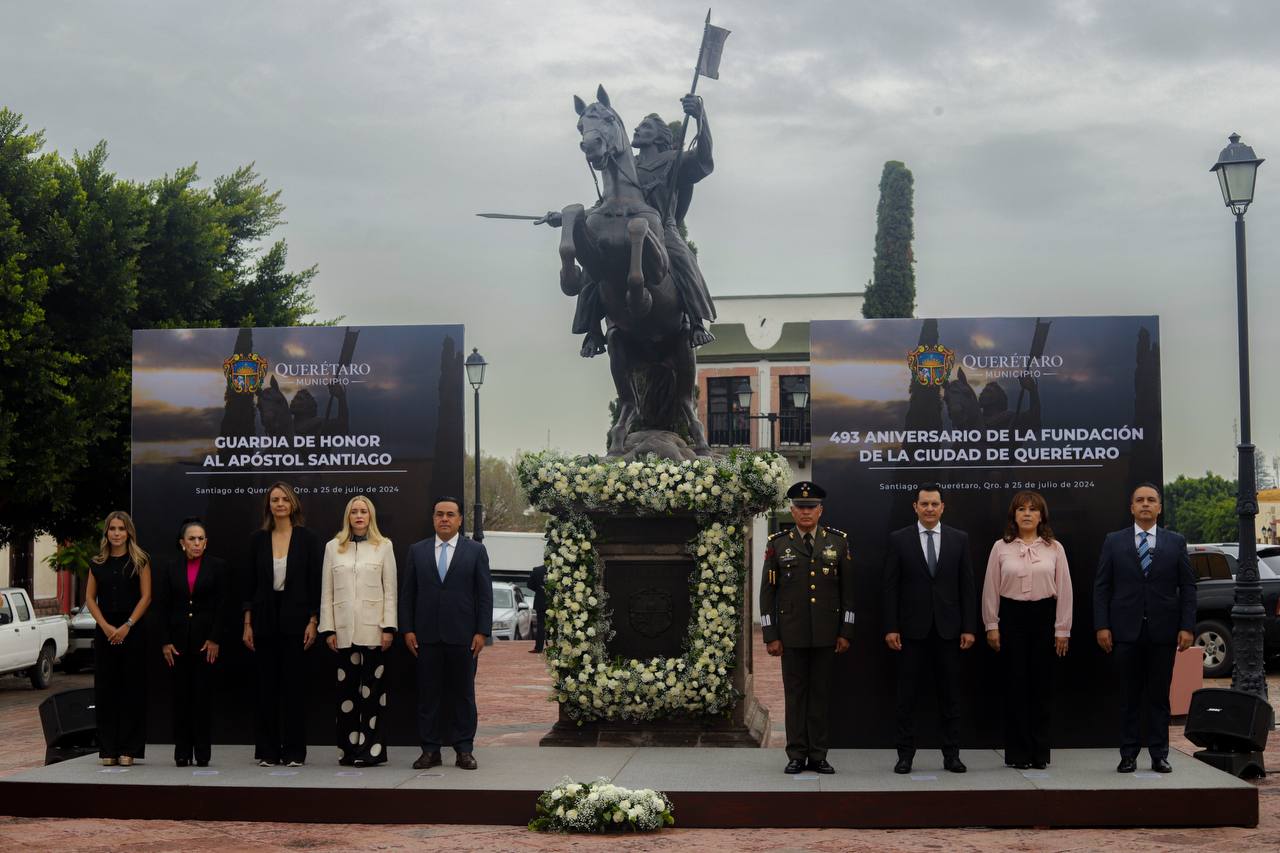 En el aniversario 493 de la ciudad, se montó Guardia en Honor a Santiago Apóstol