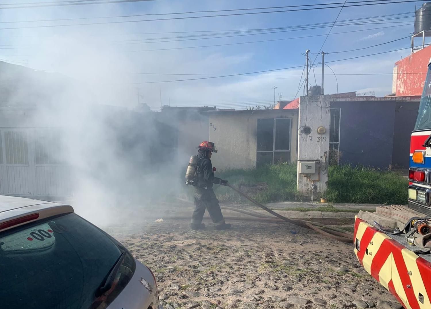 Se incendia vivienda en Cerrito Colorado