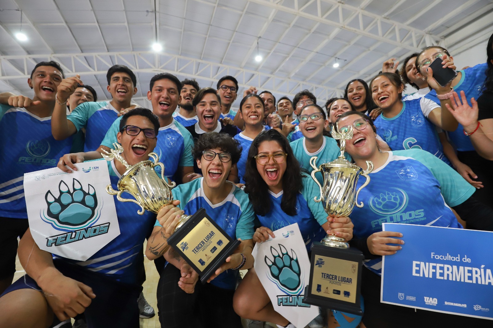 Premia UAQ a sus deportistas en la Copa Valores