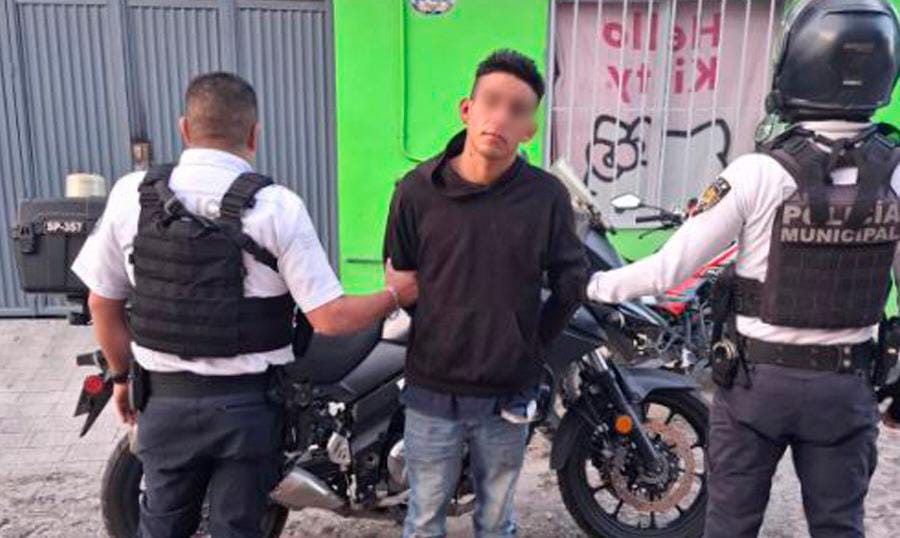 Circulaba a bordo de motocicleta robada y fue detenido en la colonia Libertad