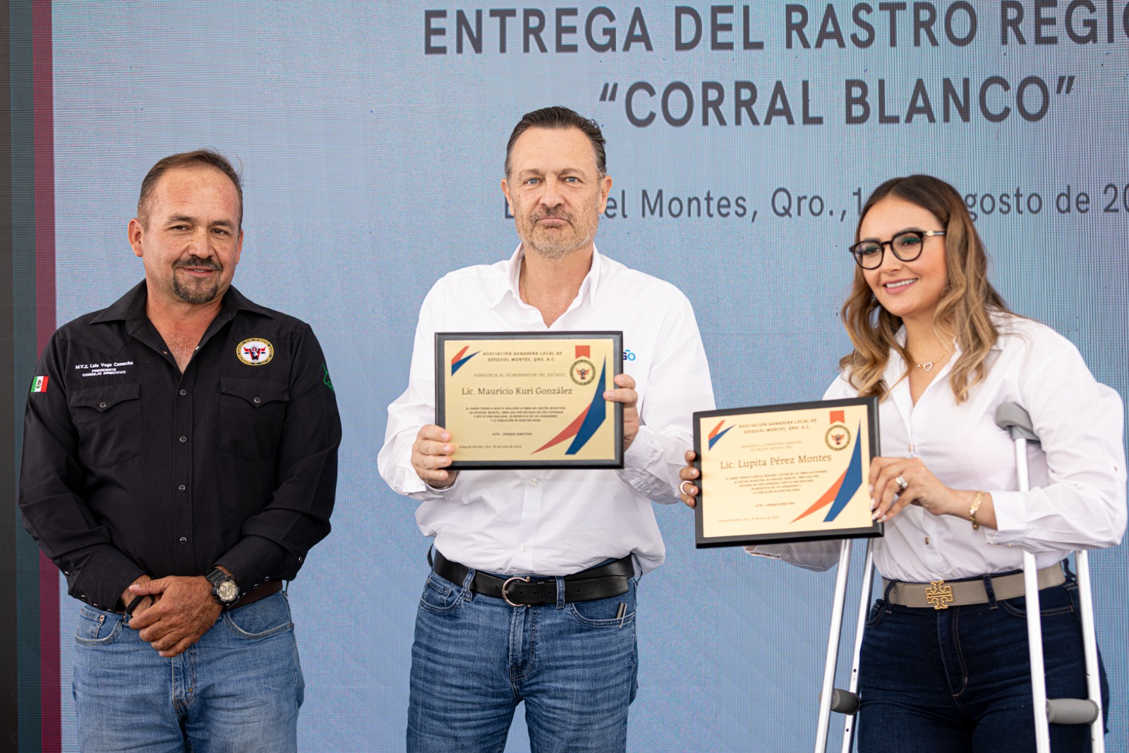 Inaugura Gobernador Rastro Regional en Ezequiel Montes