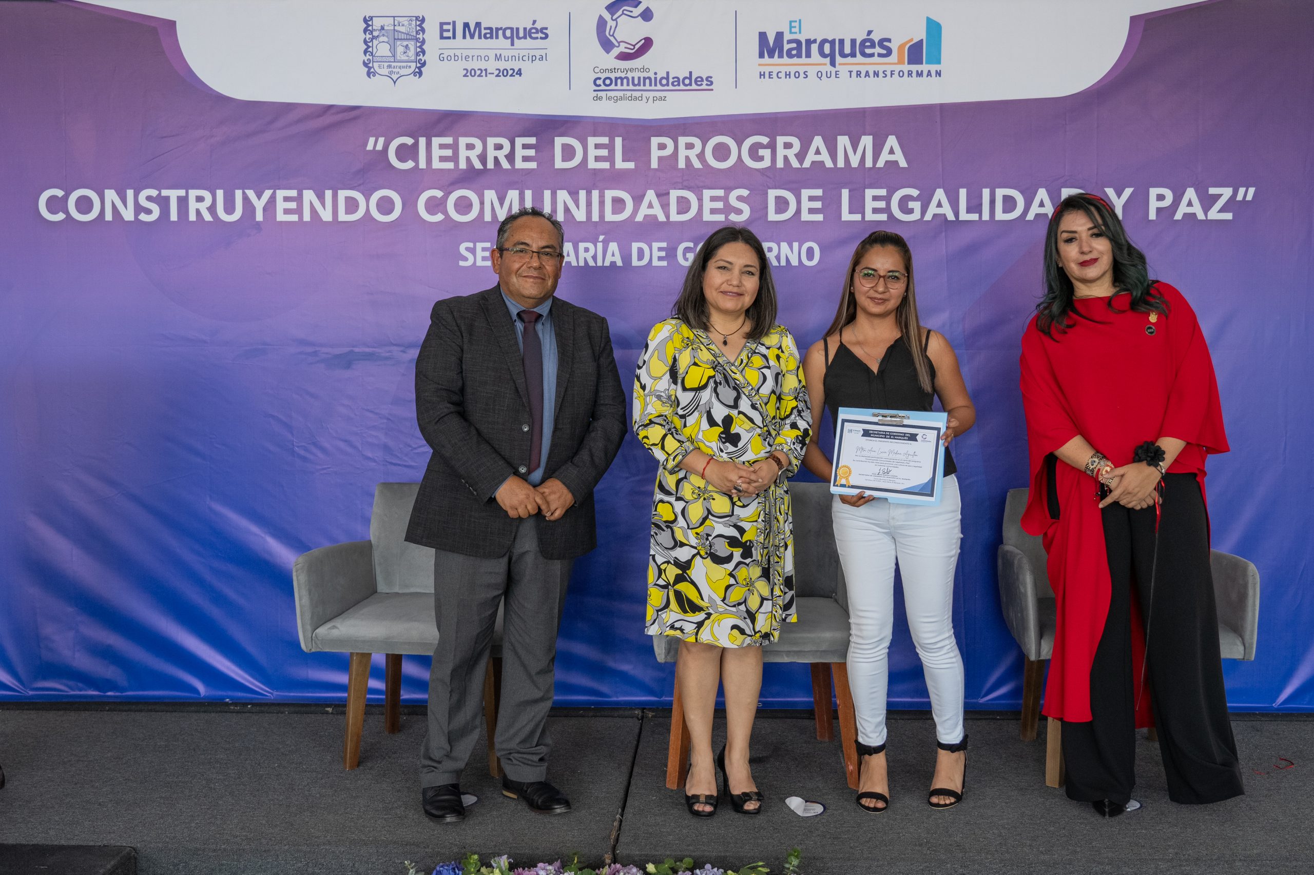 Claudia Martínez clausura programa de paz social, en El Marqués