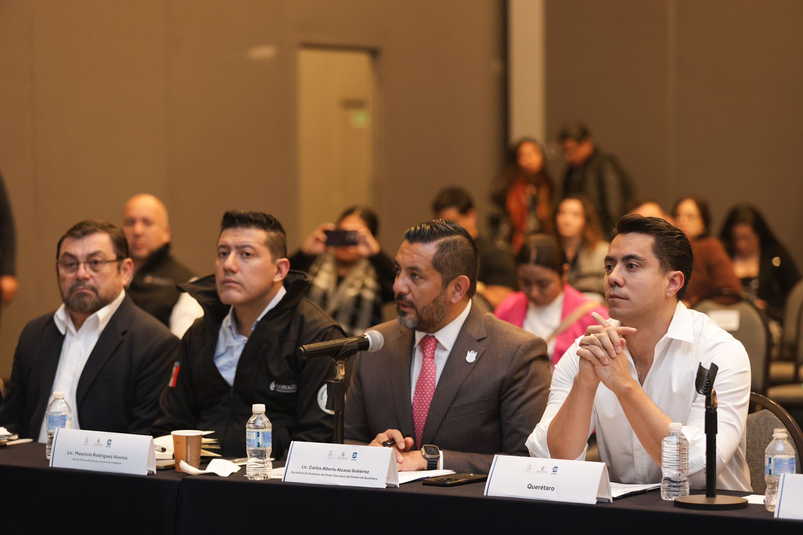 Asiste Felifer Macías a la reunión Fondo de Aportaciones para la Infraestructura Social (FAIS)