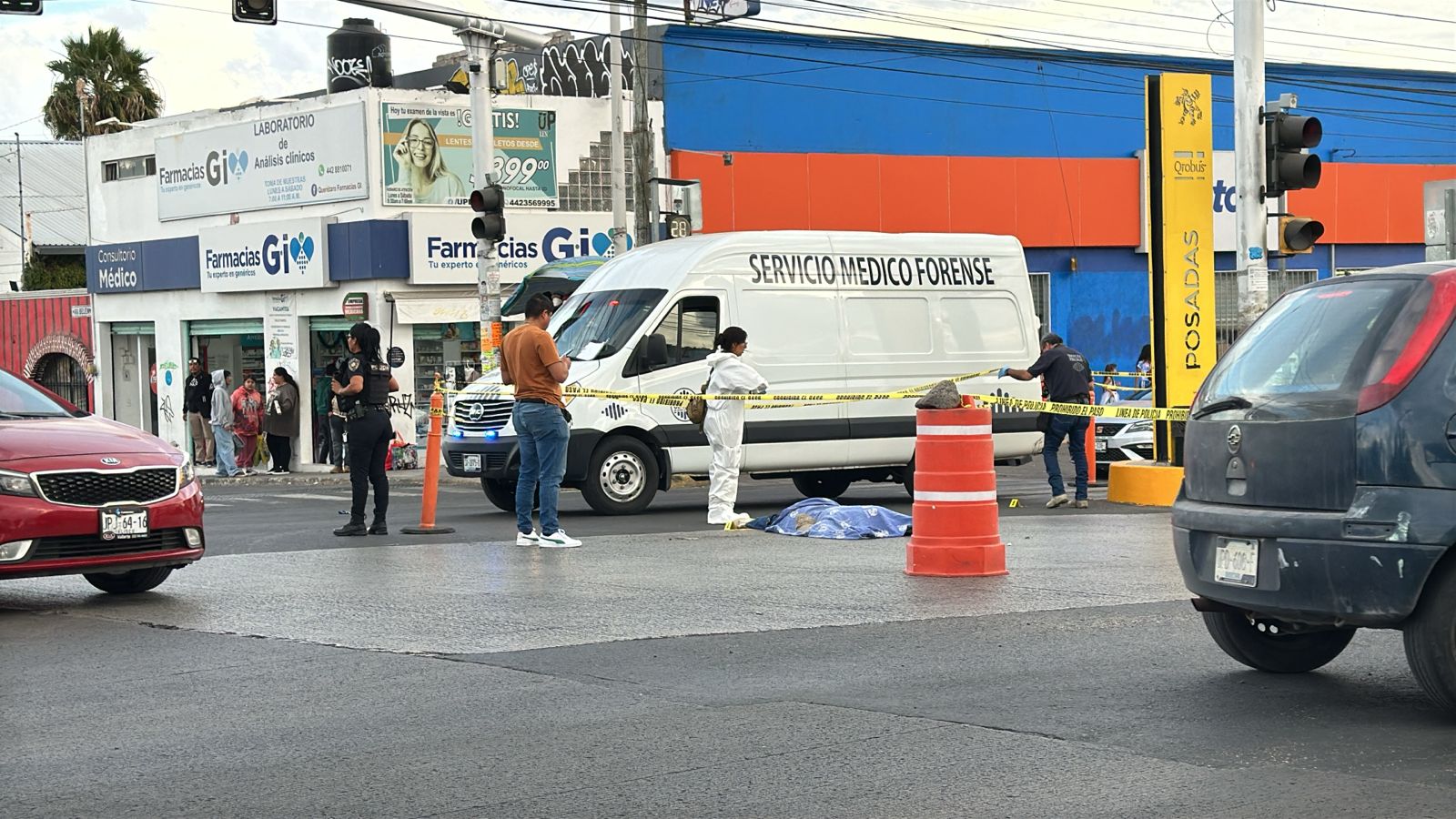 Mujer muere atropellada por camión de QroBus Avenida Pie de la Cuesta