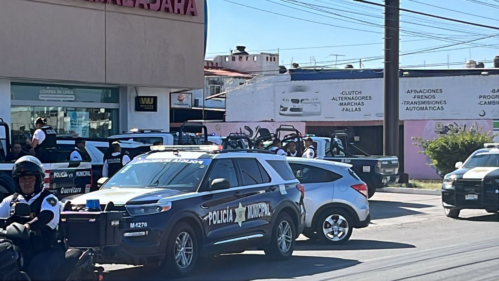 Tres detenidos tras persecución policiaca en la colonia El Sol