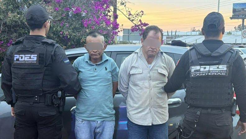 En San Juan del Río, POES detiene a hombres por robo de vehículo